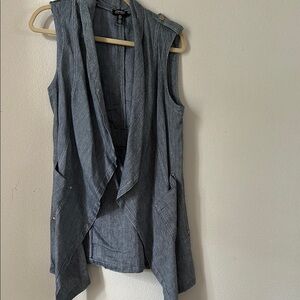 Jones New York Gray Sleeveless Vest
